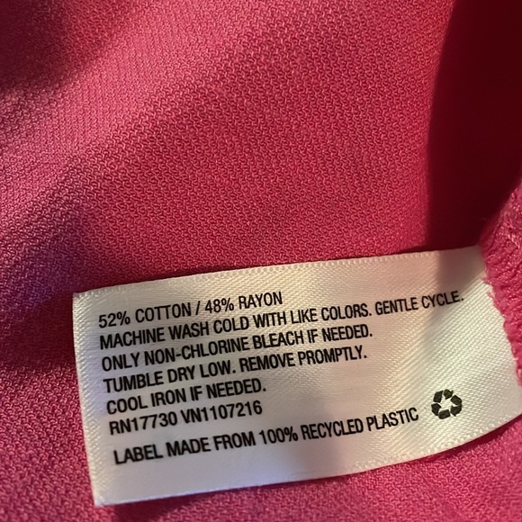 Isabel Maternity by Ingrid & Isabel Pink Short Sleeve Woven Maternity Dress - Picture 5 of 5